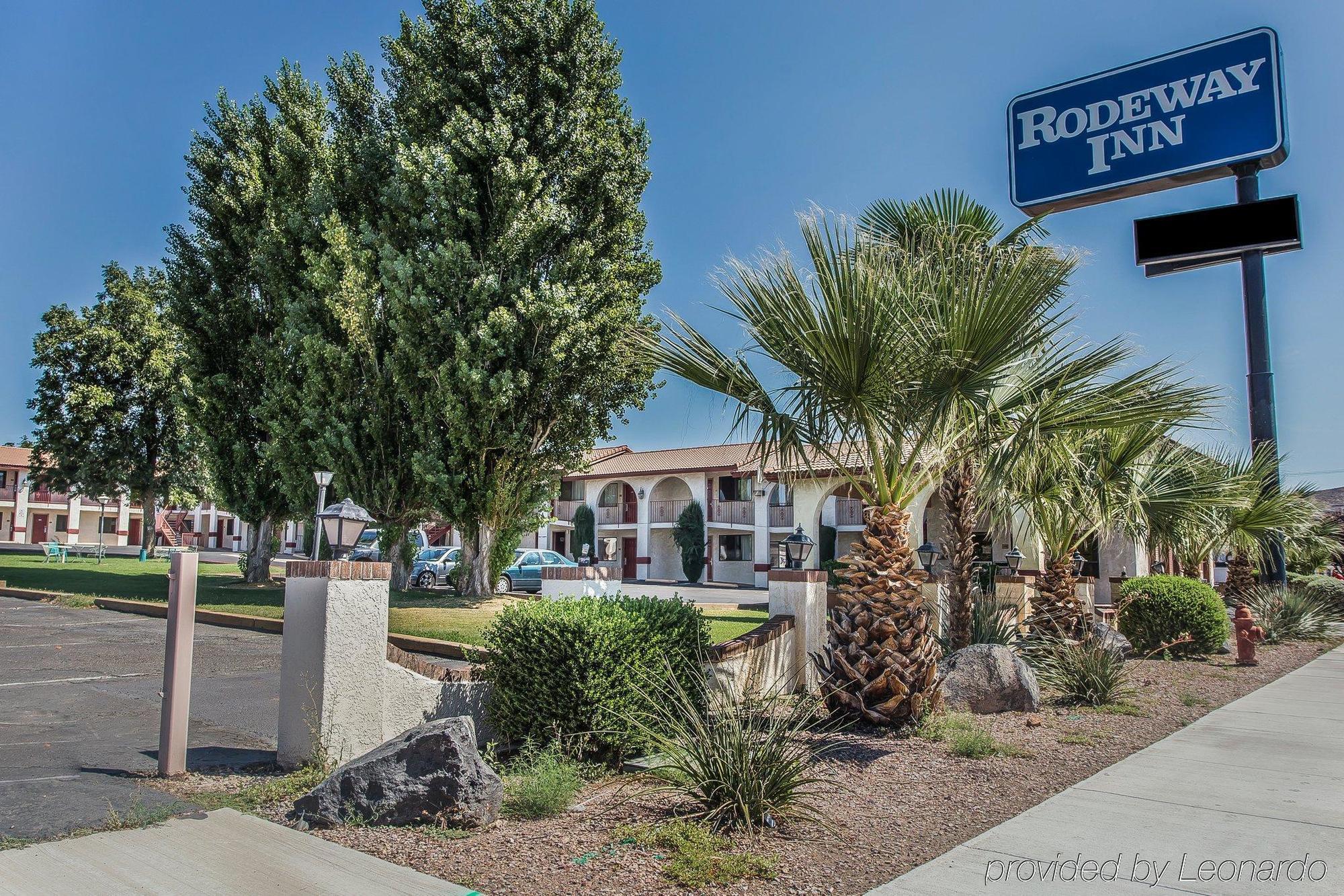 Rodeway Inn Hurricane - Zion National Park Area Екстер'єр фото